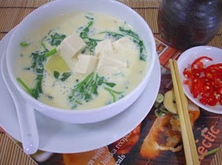 Món chay : Soup sà – lách son sữa đậu nành .